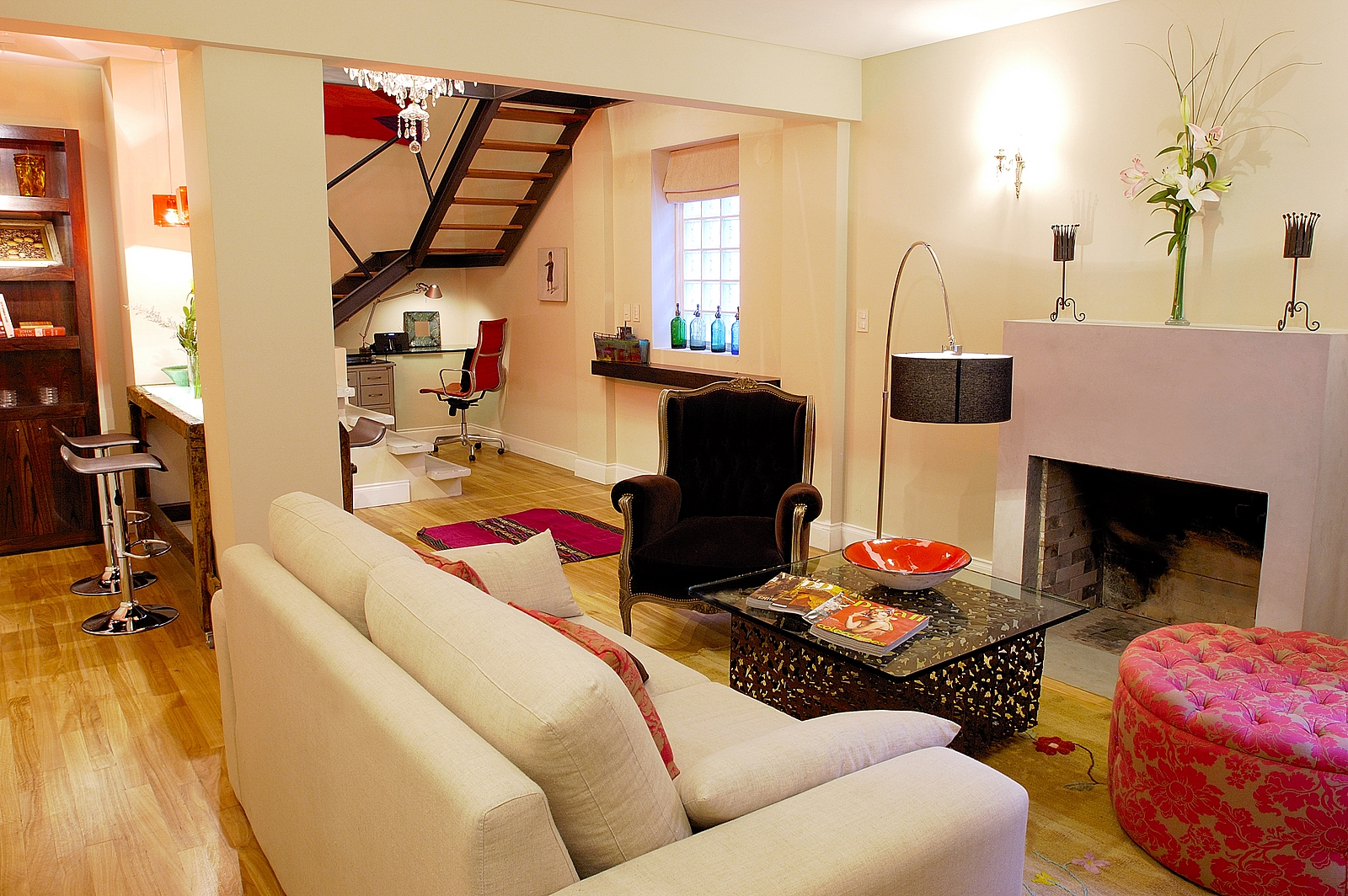 Loft exposed brick ceiling